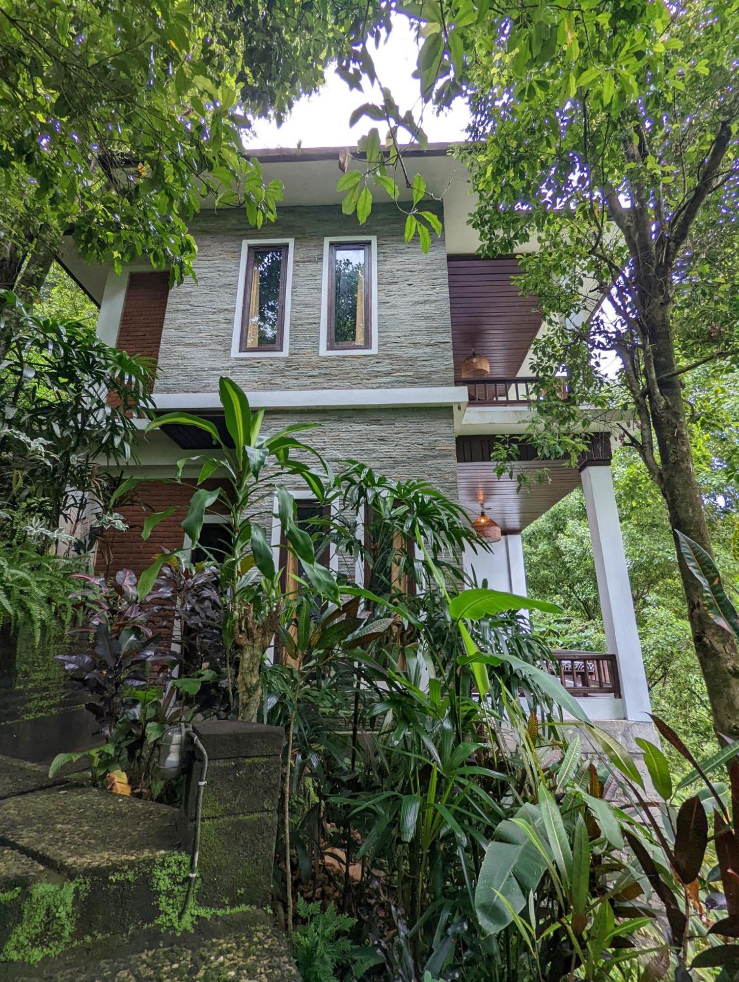 Bali Munduk Delux Bungalow Villa Singaraja Exteriör bild